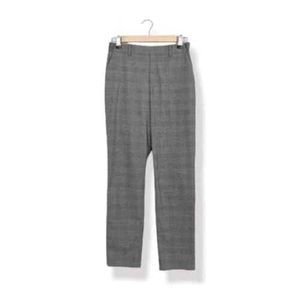 grey uniqlo plaid trouser